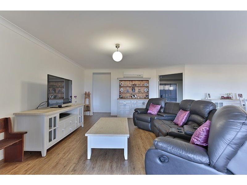 47 Kalimna Drive, Highfields QLD 4352