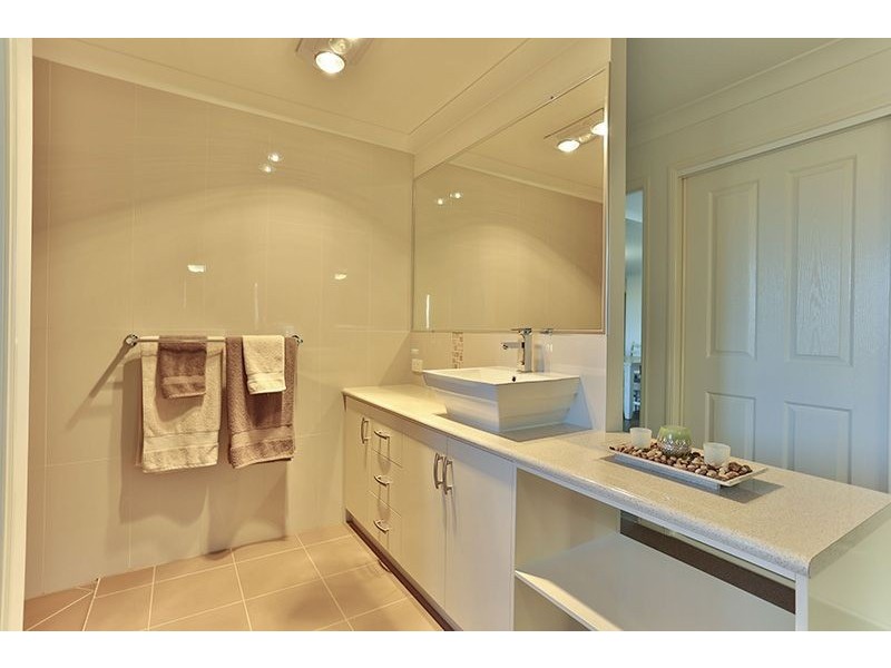 47 Kalimna Drive, Highfields QLD 4352