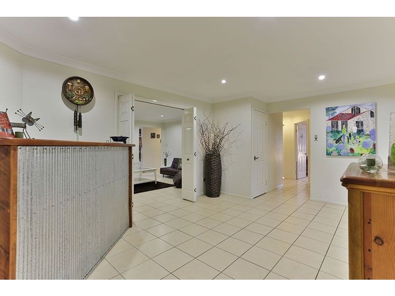 12 Jorgensen Street, Highfields QLD 4352