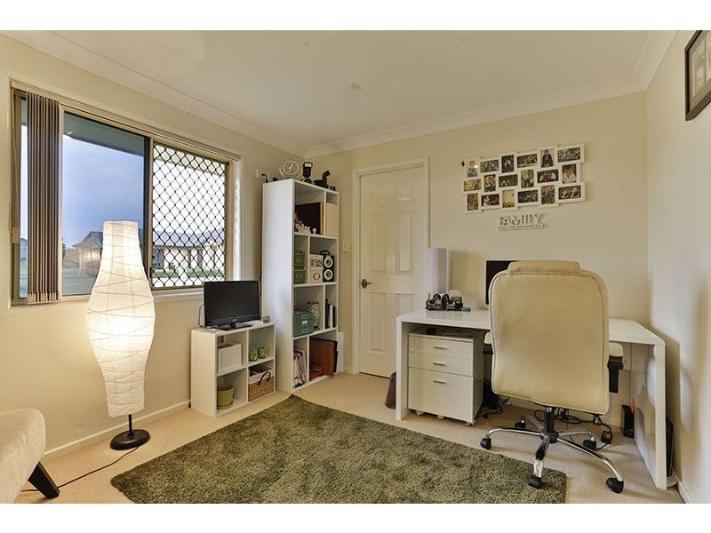 12 Jorgensen Street, Highfields QLD 4352