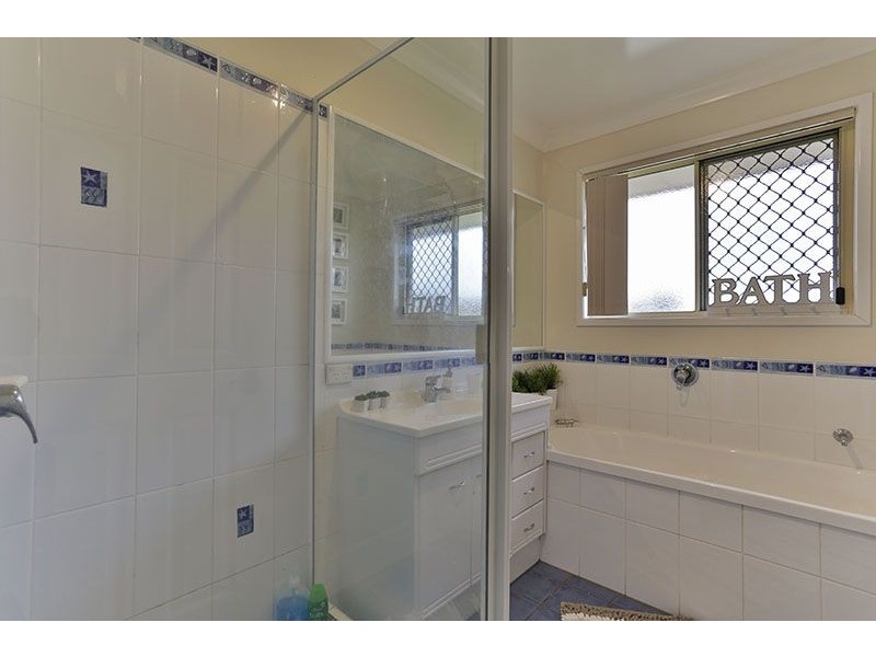 12 Jorgensen Street, Highfields QLD 4352