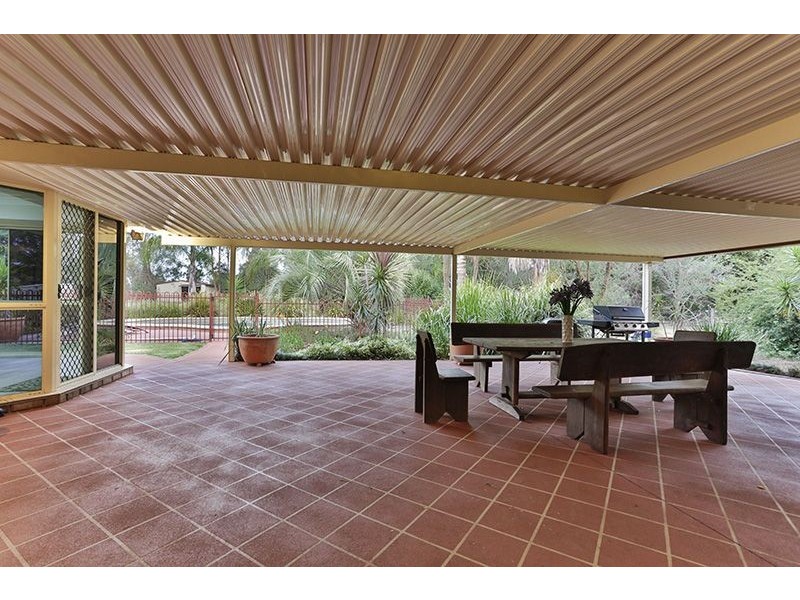 12 Jorgensen Street, Highfields QLD 4352