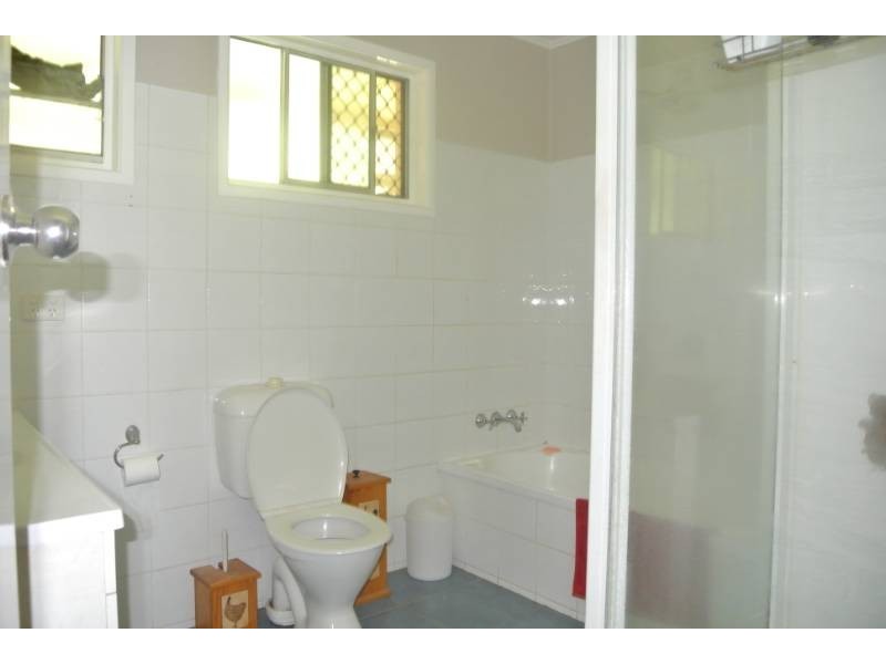 465 Stenner Street, Harristown QLD 4350