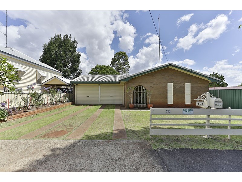 308 Alderley Street, Centenary Heights QLD 4350
