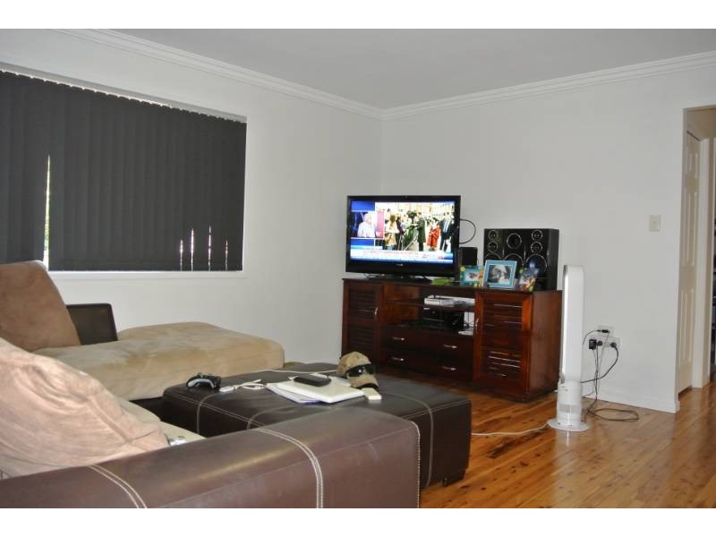 18 Canberra Street, Harristown QLD 4350