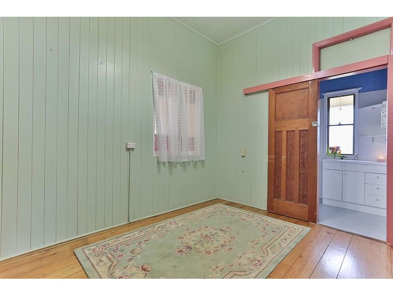 5 Polo Street, Newtown QLD 4350