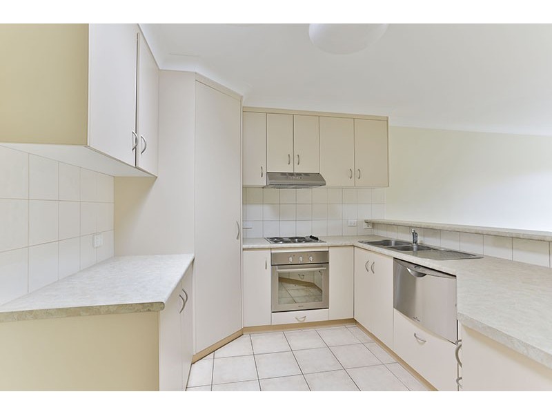 Unit 2/364 Bridge Street, Wilsonton QLD 4350