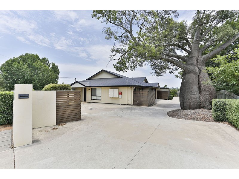 Unit 2/364 Bridge Street, Wilsonton QLD 4350