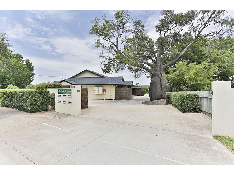 Unit 2/364 Bridge Street, Wilsonton QLD 4350