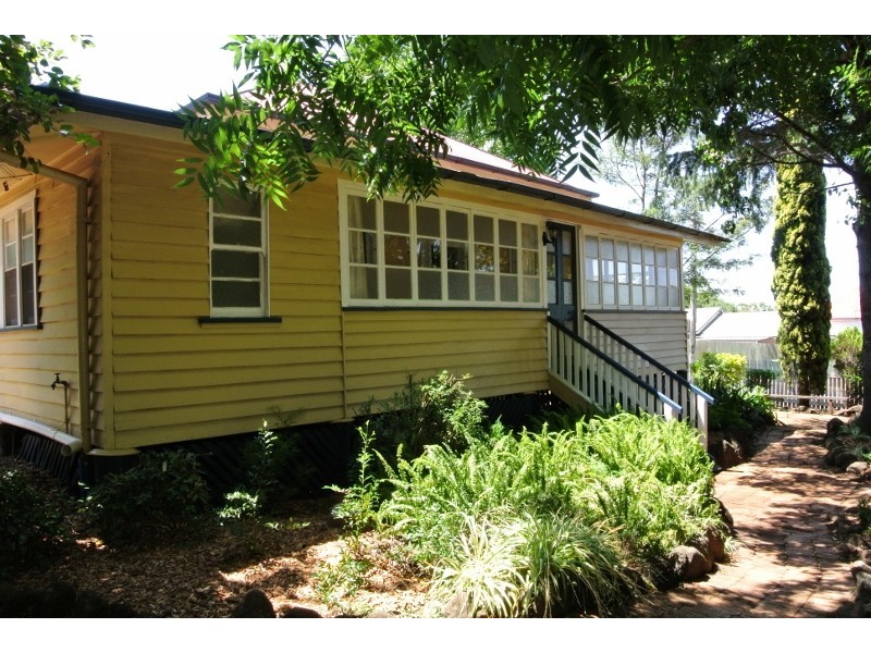 62 Hume Street, North Toowoomba QLD 4350