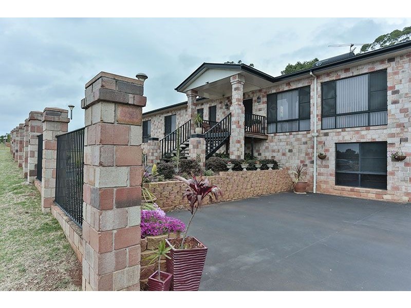 7 Berghofer Drive, Highfields QLD 4352