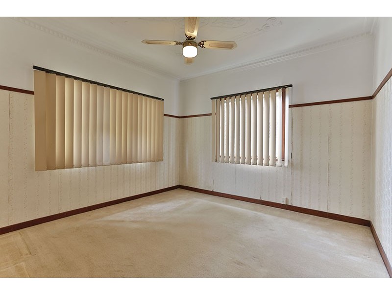 34 Cay Street, Newtown QLD 4350