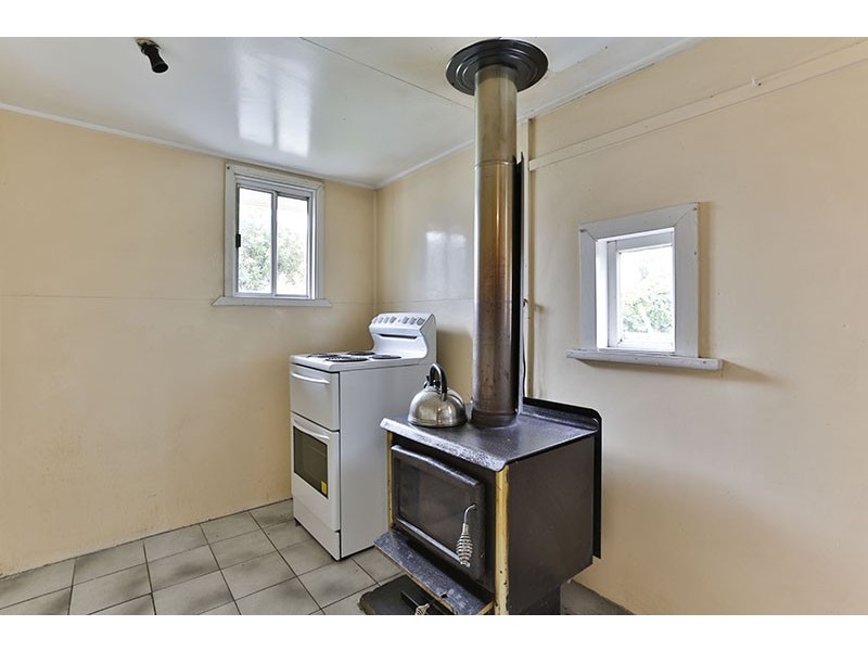 34 Cay Street, Newtown QLD 4350