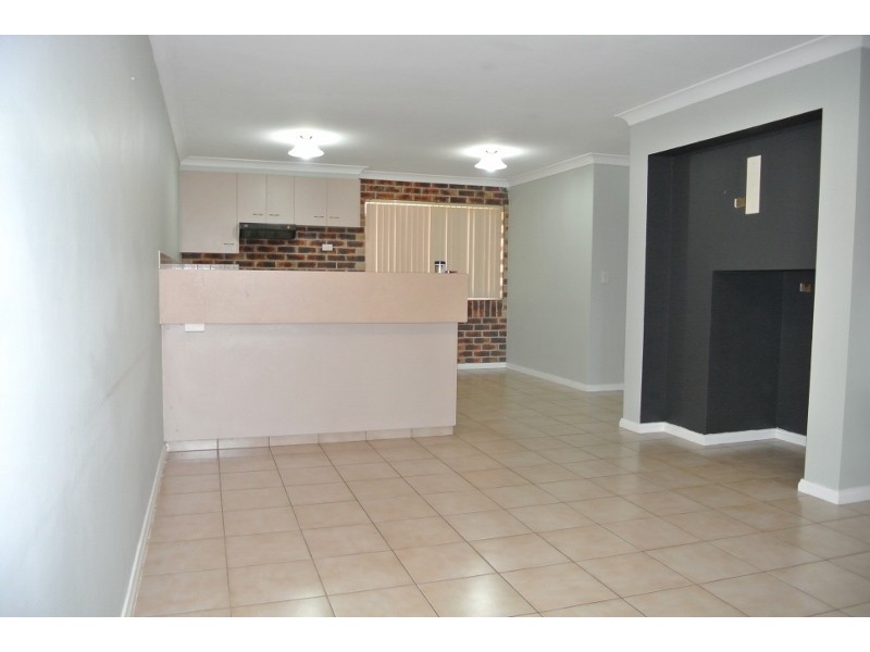3/7 Phyllis Street, Harristown QLD 4350