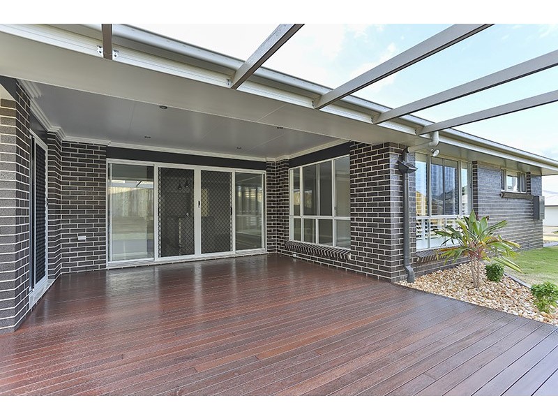 41 Bennett Street, Highfields QLD 4352