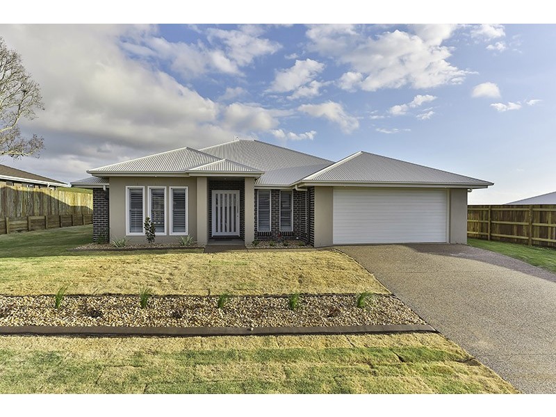 41 Bennett Street, Highfields QLD 4352