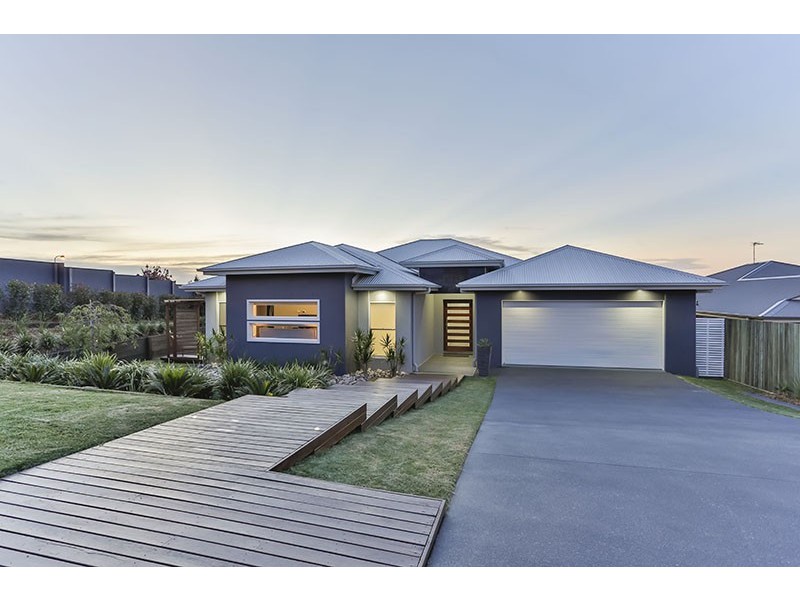 24 Kalimna Drive, Highfields QLD 4352