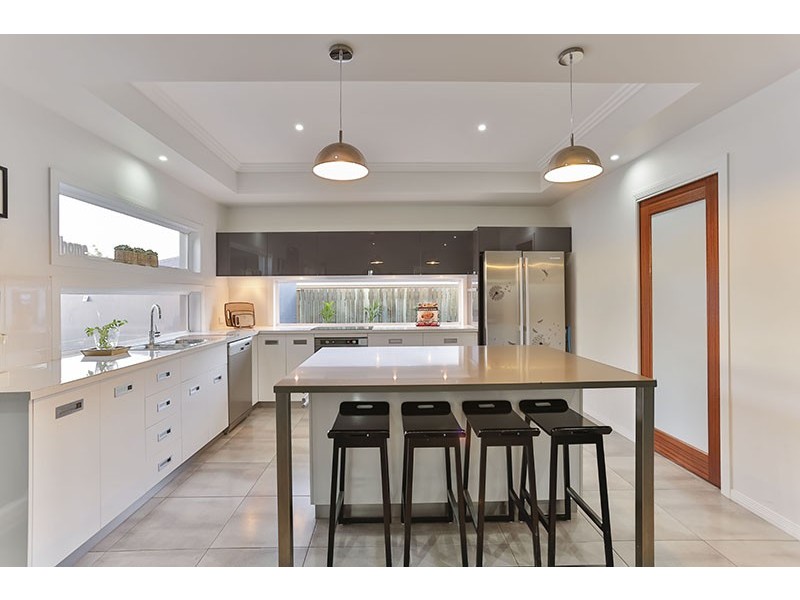 24 Kalimna Drive, Highfields QLD 4352