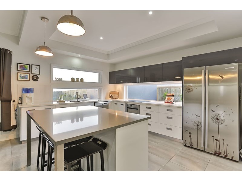 24 Kalimna Drive, Highfields QLD 4352