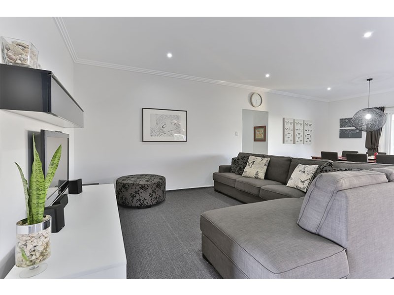 24 Kalimna Drive, Highfields QLD 4352