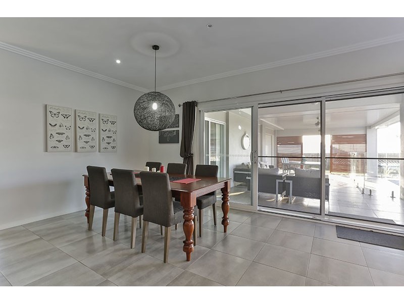 24 Kalimna Drive, Highfields QLD 4352