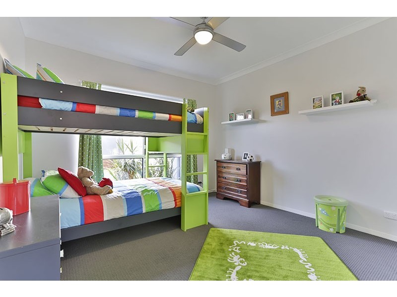 24 Kalimna Drive, Highfields QLD 4352