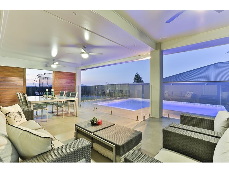 24 Kalimna Drive, Highfields QLD 4352