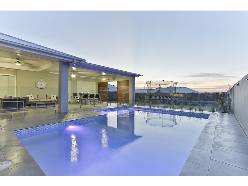 24 Kalimna Drive, Highfields QLD 4352