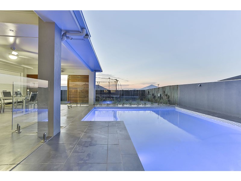 24 Kalimna Drive, Highfields QLD 4352