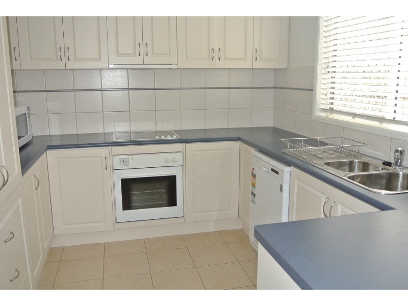 6/58 Gordon, Newtown QLD 4350
