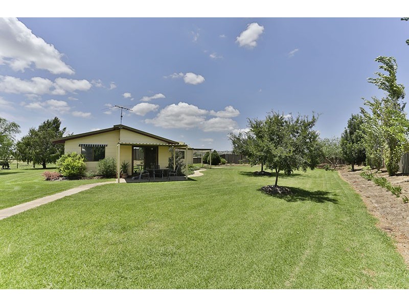 509 Wyreema-Cambooya Rd, Cambooya QLD 4358