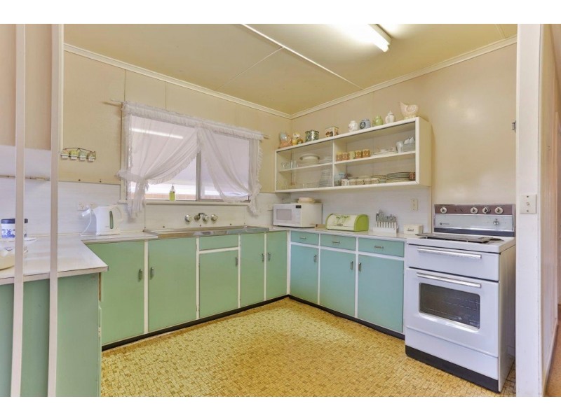 7 Wilfred Street, Harristown QLD 4350