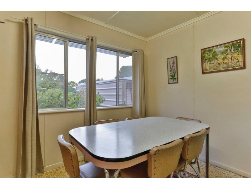 7 Wilfred Street, Harristown QLD 4350
