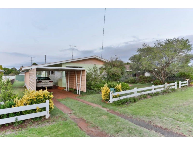 7 Wilfred Street, Harristown QLD 4350
