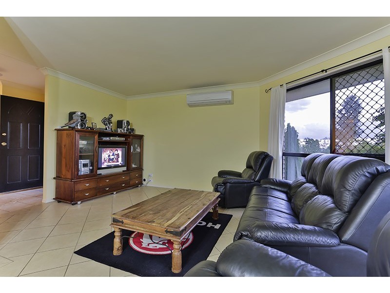 9 Isaac Street, Westbrook QLD 4350