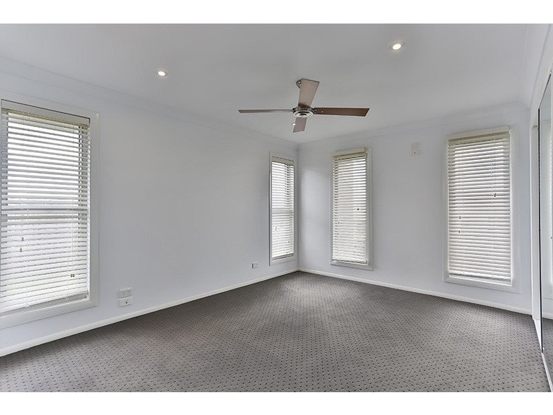 18 Wigan Avenue, Highfields QLD 4352