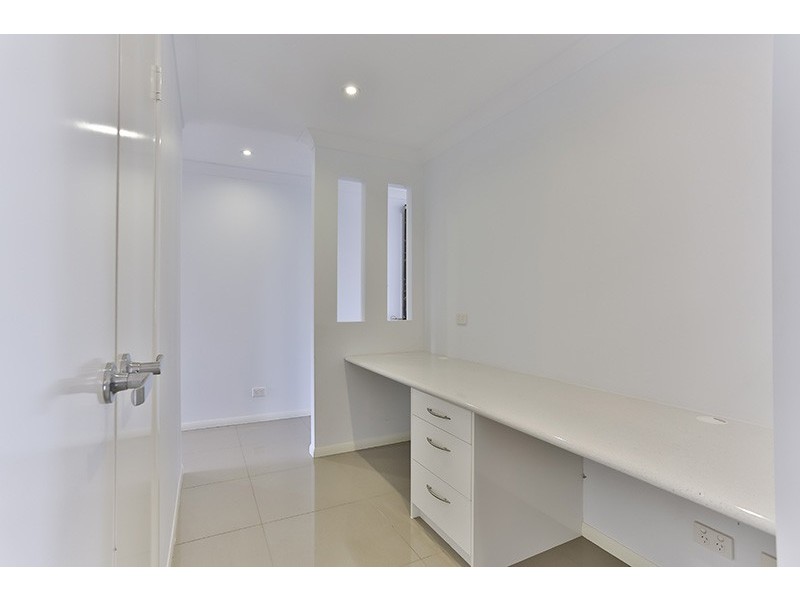 18 Wigan Avenue, Highfields QLD 4352