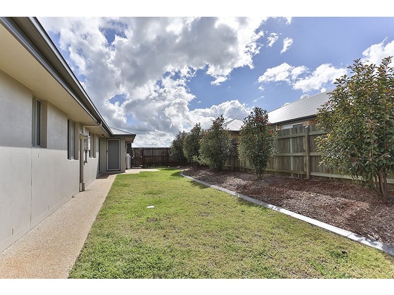 18 Wigan Avenue, Highfields QLD 4352