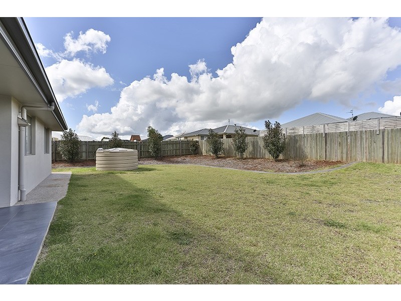 18 Wigan Avenue, Highfields QLD 4352