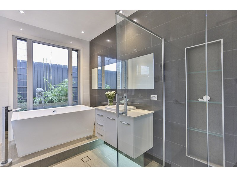 6 Goshawk Drive, Highfields QLD 4352