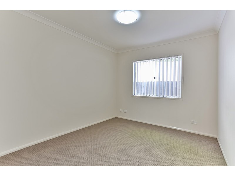 1/1 Barry Street, Mount Lofty QLD 4350