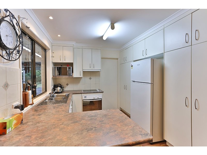 9 Redlands Drive, Gowrie Junction QLD 4352