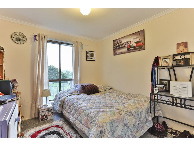 9 Redlands Drive, Gowrie Junction QLD 4352