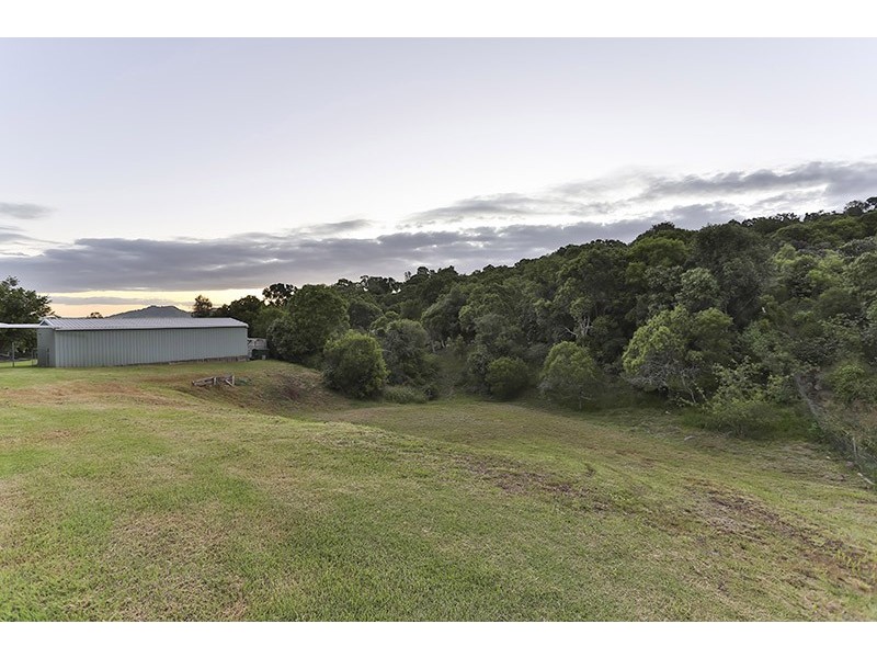 9 Redlands Drive, Gowrie Junction QLD 4352