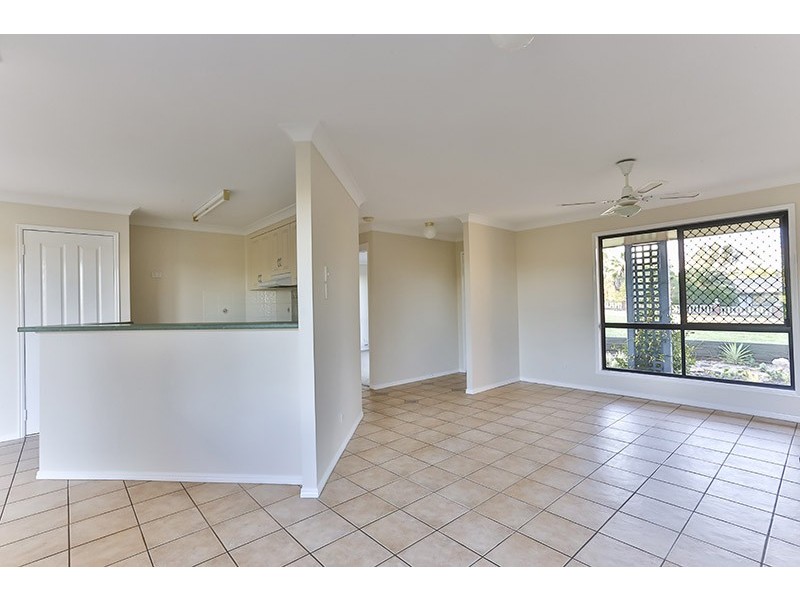 18 William Street, Meringandan West QLD 4352