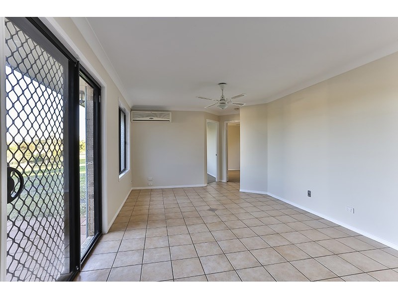 18 William Street, Meringandan West QLD 4352