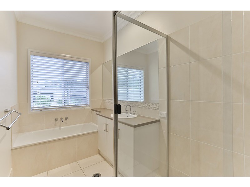 37 Volkers Lane, Mount Rascal QLD 4350