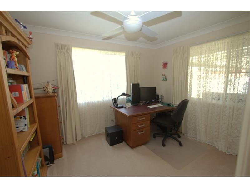 21 Mengel Court, Middle Ridge QLD 4350