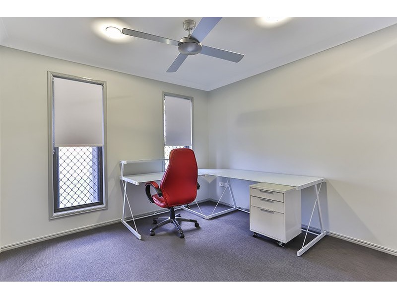 11 Alexander Avenue, Highfields QLD 4352