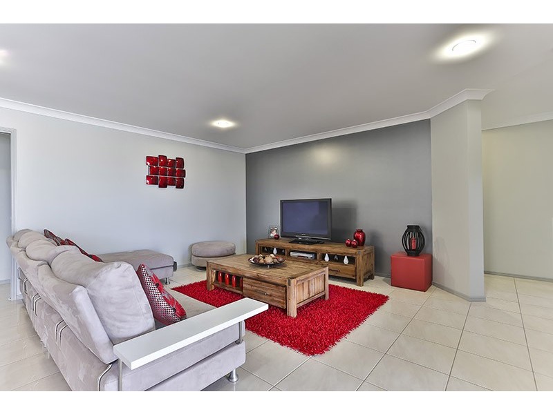 11 Alexander Avenue, Highfields QLD 4352